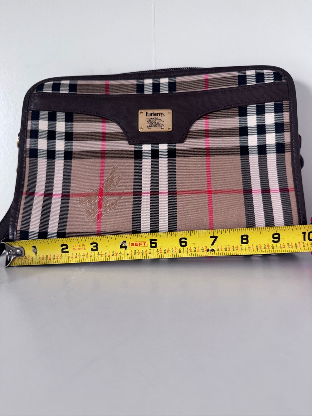 Burberrys Vintage Authentic Nova Check Canvas Clutch with COA- EUC - Picture 10 of 11